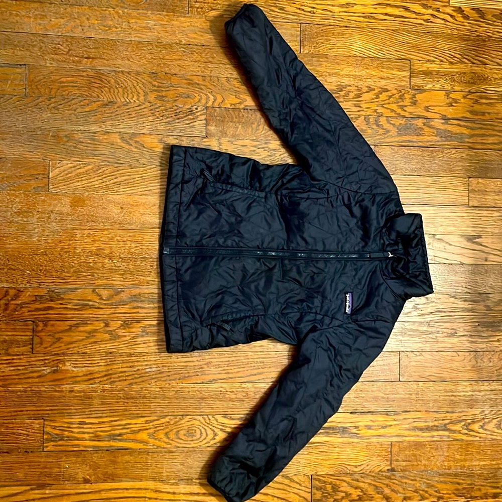 Patagonia jacket XS 5-6, navy, in good condition.